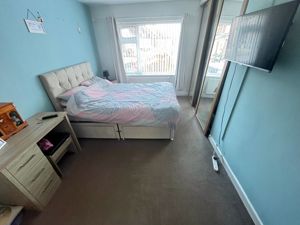 Photo 7- click for photo gallery